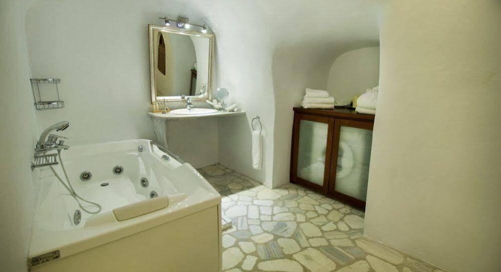 La Maltese Private House Imerovigli Esterno foto